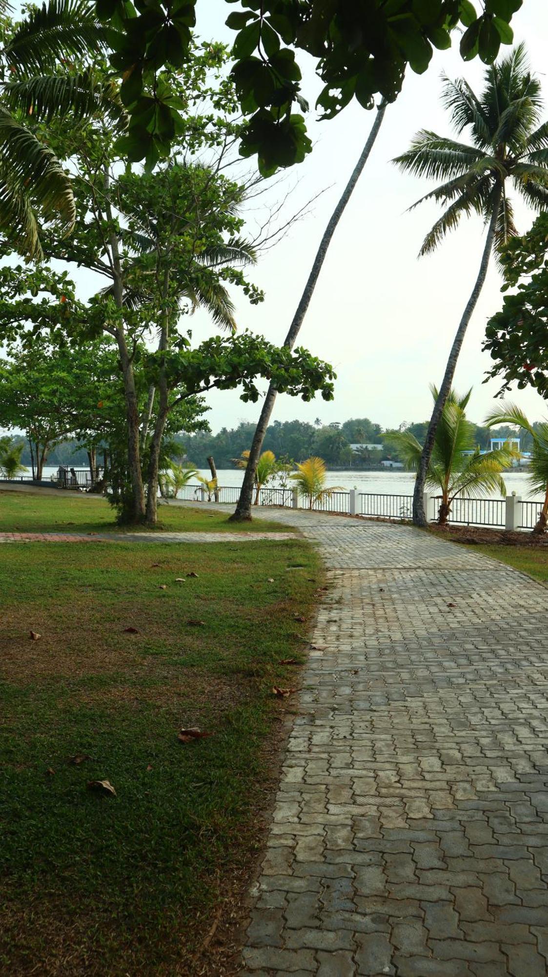 Ripples Service Villas Kollam Buitenkant foto